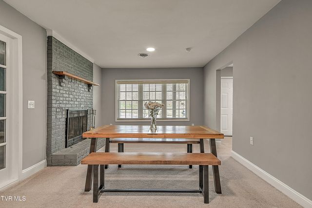 3309 Rustic Hills Drive, Kingsport, TN 37660