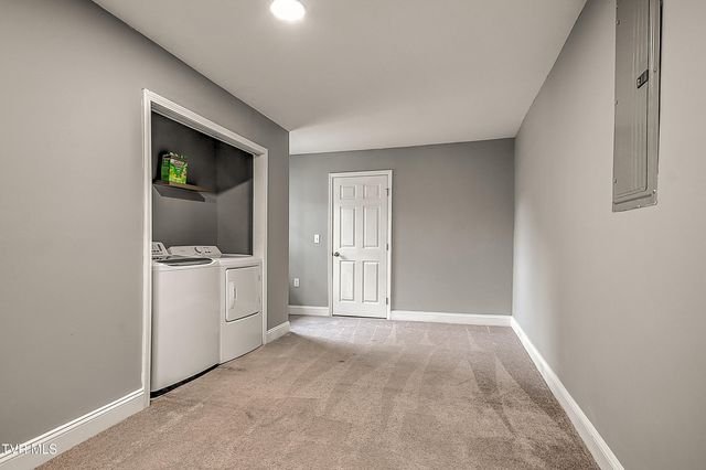 3309 Rustic Hills Drive, Kingsport, TN 37660