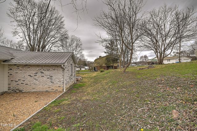 3309 Rustic Hills Drive, Kingsport, TN 37660