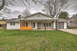 3309 Rustic Hills Drive, Kingsport, TN 37660