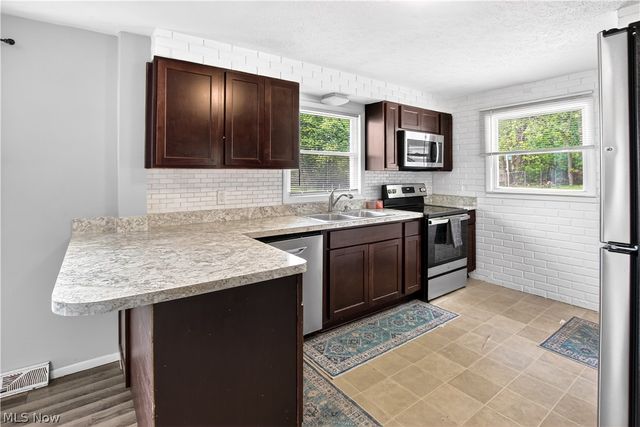4134 Beckley Road, Stow, OH 44224