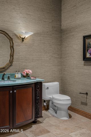 6624 N 66TH Place N, Paradise Valley, AZ 85253
