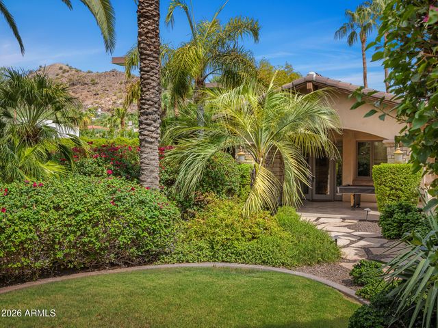 6624 N 66TH Place N, Paradise Valley, AZ 85253