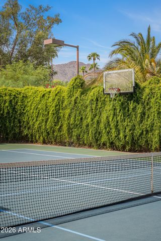 6624 N 66TH Place N, Paradise Valley, AZ 85253