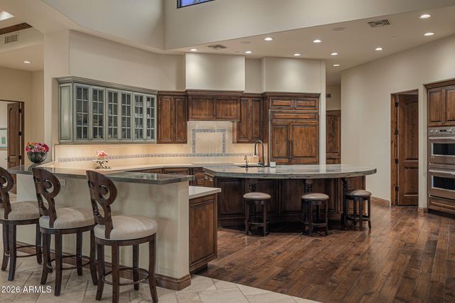 6624 N 66TH Place N, Paradise Valley, AZ 85253
