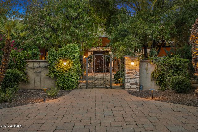 6624 N 66TH Place N, Paradise Valley, AZ 85253