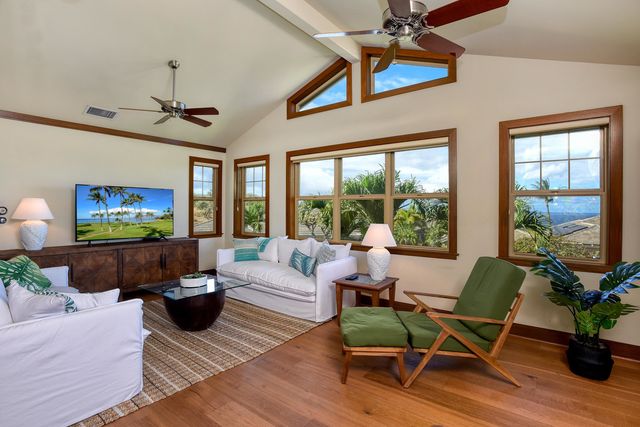 71 Poailani Pl # 14, Kihei, HI 96753