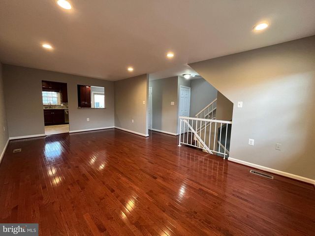 11353 CROMWELL CT, Woodbridge, VA 22192