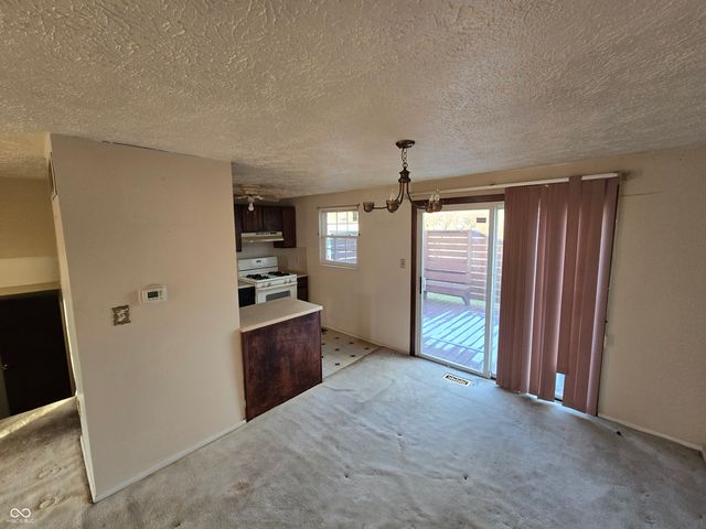 921 Waring Drive E, Indianapolis, IN 46229