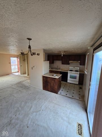 921 Waring Drive E, Indianapolis, IN 46229