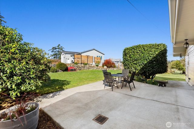 1387 Scenic Heights Road, Oak Harbor, WA 98277