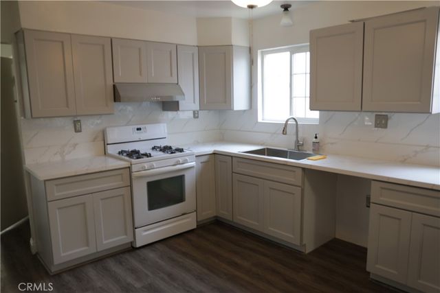 15154 Oliva Avenue, Paramount, CA 90723