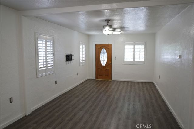 15154 Oliva Avenue, Paramount, CA 90723