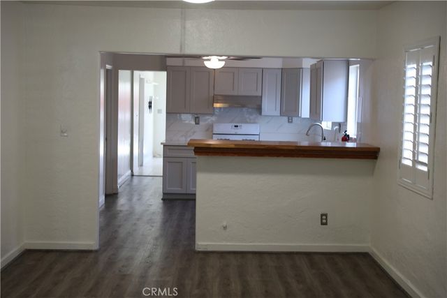 15154 Oliva Avenue, Paramount, CA 90723