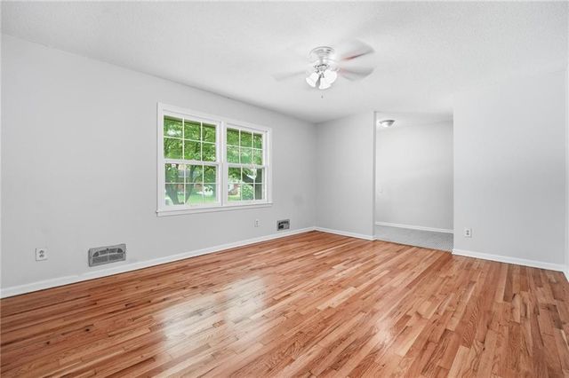 5112 Osage Avenue, Kansas City, MO 64133