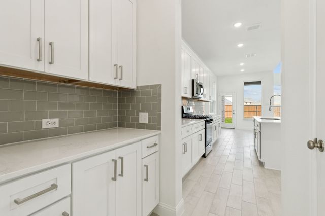 1205 Caprese Drive, Forney, TX 75126