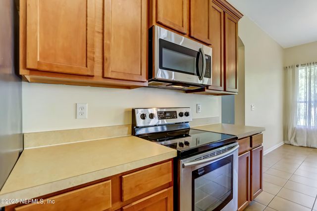 8391 CANDLEWOOD COVE Trail, Jacksonville, FL 32244