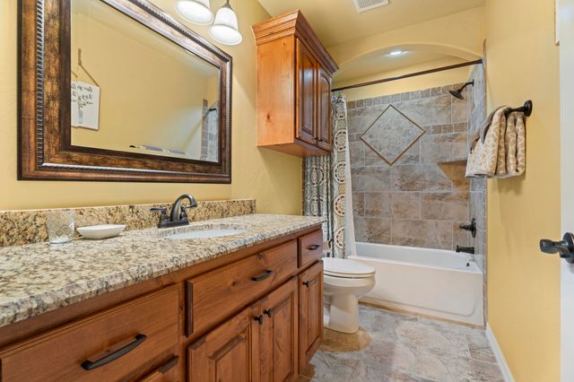 4987 Lighthouse Springs Drive, Grove, OK 74344