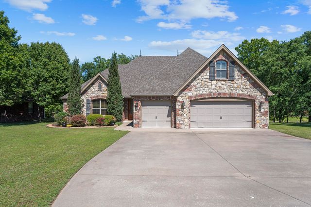 4987 Lighthouse Springs Drive, Grove, OK 74344
