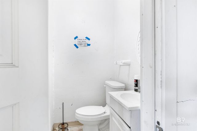 369 Mobile Street, Fairhope, AL 36532