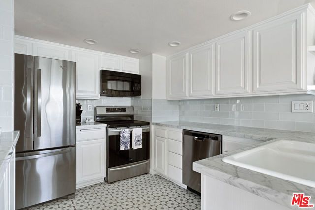 4532 La Brea Street, Oxnard, CA 93035