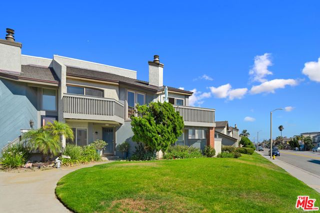 4532 La Brea Street, Oxnard, CA 93035