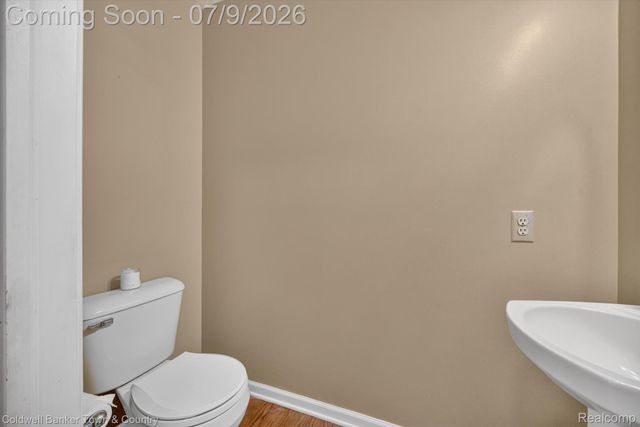 9016 Hyacinth Way, Green Oak Township, MI 48116