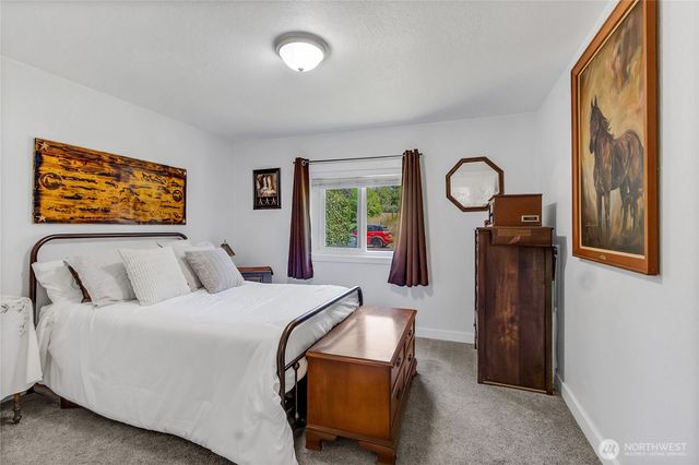 16302 118th Avenue Ct E, Puyallup, WA 98374