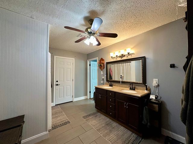 1230 JOANN RD, Somerville, TN 38068