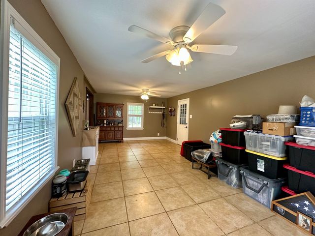 1230 JOANN RD, Somerville, TN 38068