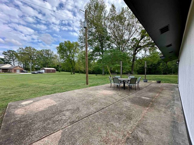 1230 JOANN RD, Somerville, TN 38068