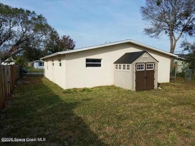 2559 Locksley Road, Melbourne, FL 32935