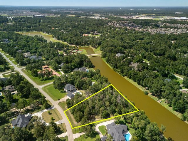 3318 W Benders Landing Boulevard, Spring, TX 77386