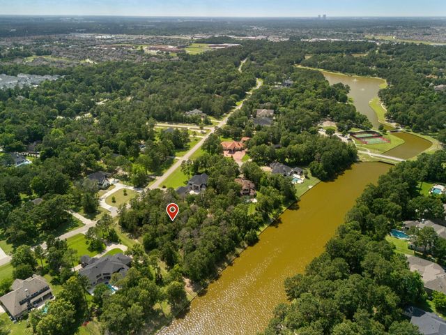 3318 W Benders Landing Boulevard, Spring, TX 77386