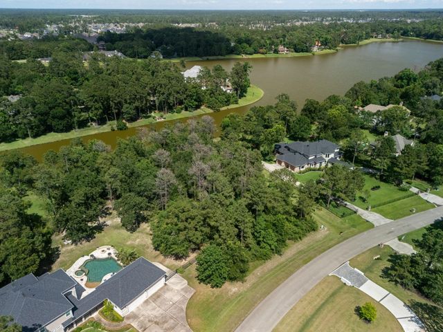 3318 W Benders Landing Boulevard, Spring, TX 77386