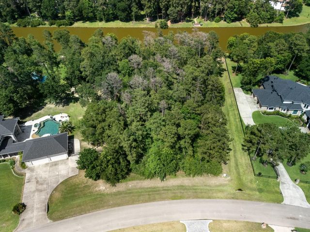 3318 W Benders Landing Boulevard, Spring, TX 77386