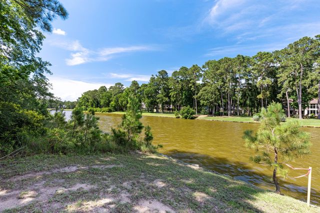 3318 W Benders Landing Boulevard, Spring, TX 77386