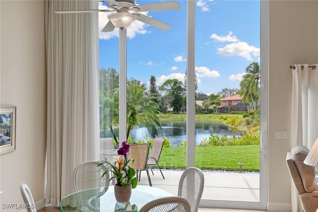 6737 Autumn Woods BLVD, Naples, FL 34109