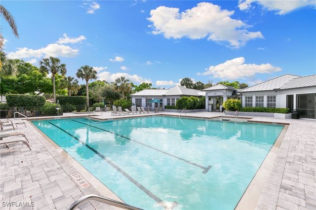 6737 Autumn Woods BLVD, Naples, FL 34109