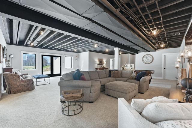 1902 E 350 N, Bluffton, IN 46714