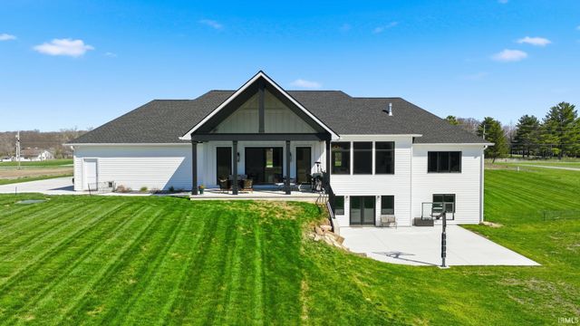 1902 E 350 N, Bluffton, IN 46714
