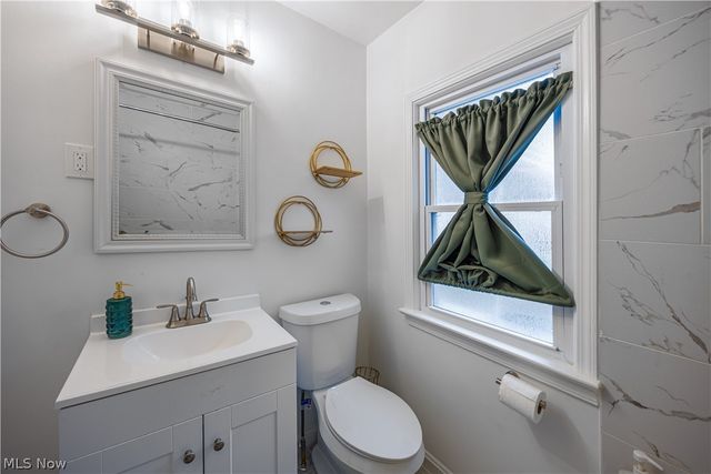 3752 Wallingford Road, South Euclid, OH 44121