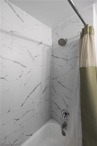 3752 Wallingford Road, South Euclid, OH 44121