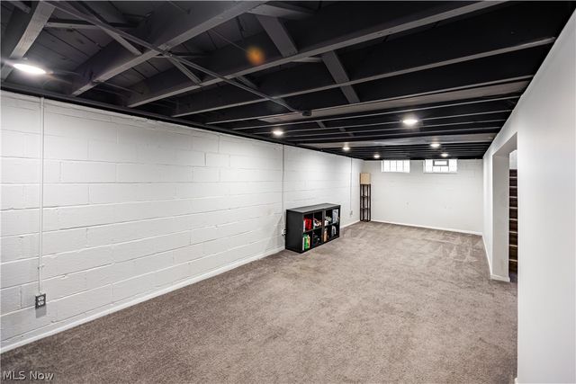 3752 Wallingford Road, South Euclid, OH 44121