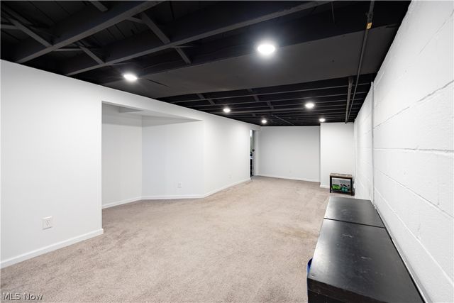 3752 Wallingford Road, South Euclid, OH 44121