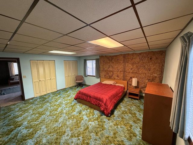 1008 Parkway BOULEVARD, Two Rivers, WI 54241