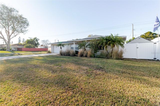 3408 OXFORD DRIVE W, Bradenton, FL 34205