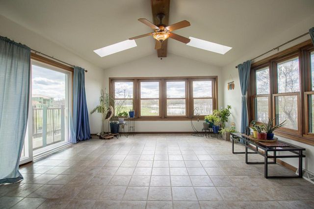 W204N4833 Lannon ROAD, Menomonee Falls, WI 53051