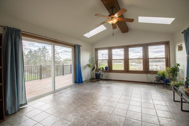 W204N4833 Lannon ROAD, Menomonee Falls, WI 53051