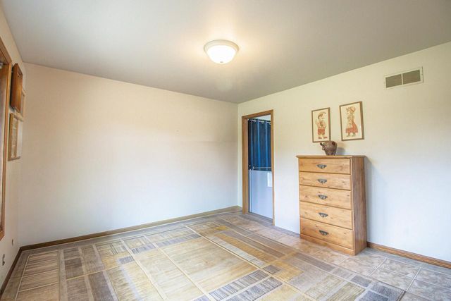 W204N4833 Lannon ROAD, Menomonee Falls, WI 53051